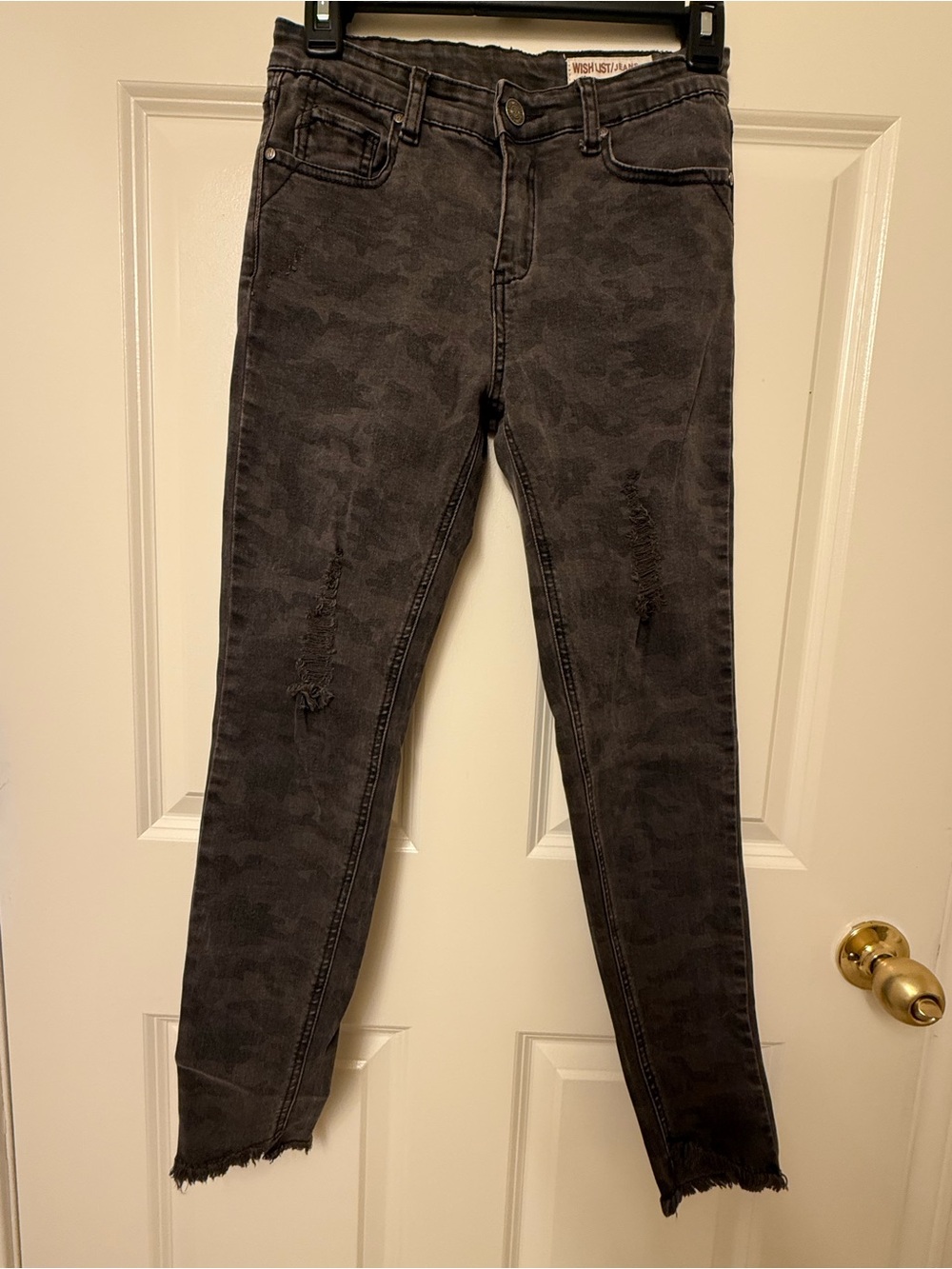 Wishlist Women's Dark Grey Camo Skinny Jeans